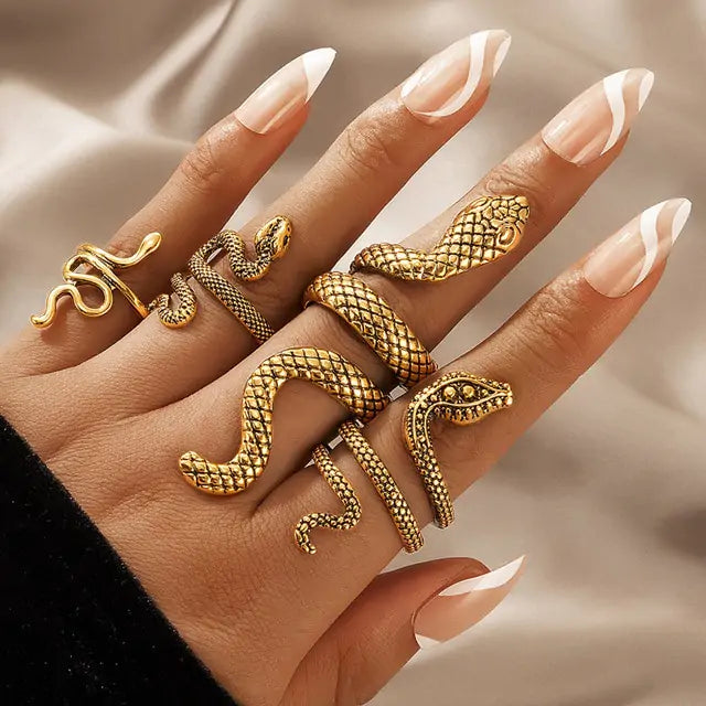 Snake Ring - Serpentine Elegance Ring