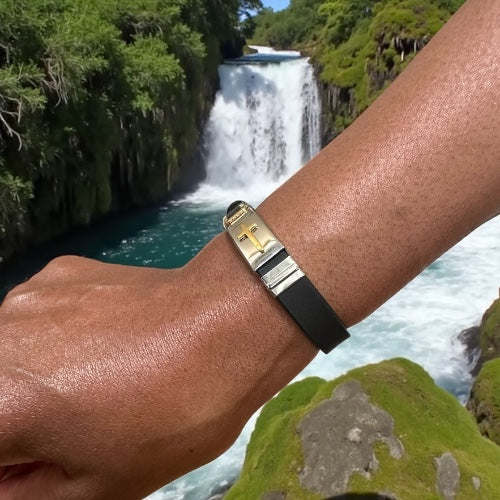 Stainless Steel Cross Bracelet – Adjustable Black Silicone Wristband with Gold & Silver Tone Options