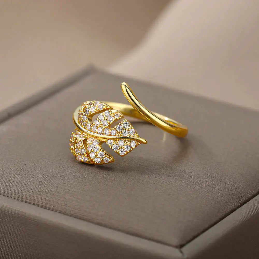 Elegant Gold Leaf Ring with Sparkling Crystals