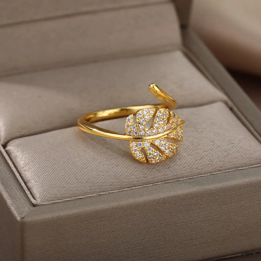Elegant Gold Leaf Ring with Sparkling Crystals